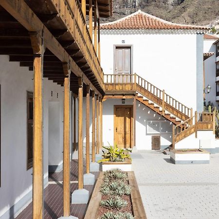 Home2Book Stunning Harbour&Cliff View Los Gigantes Santiago del Teide Esterno foto